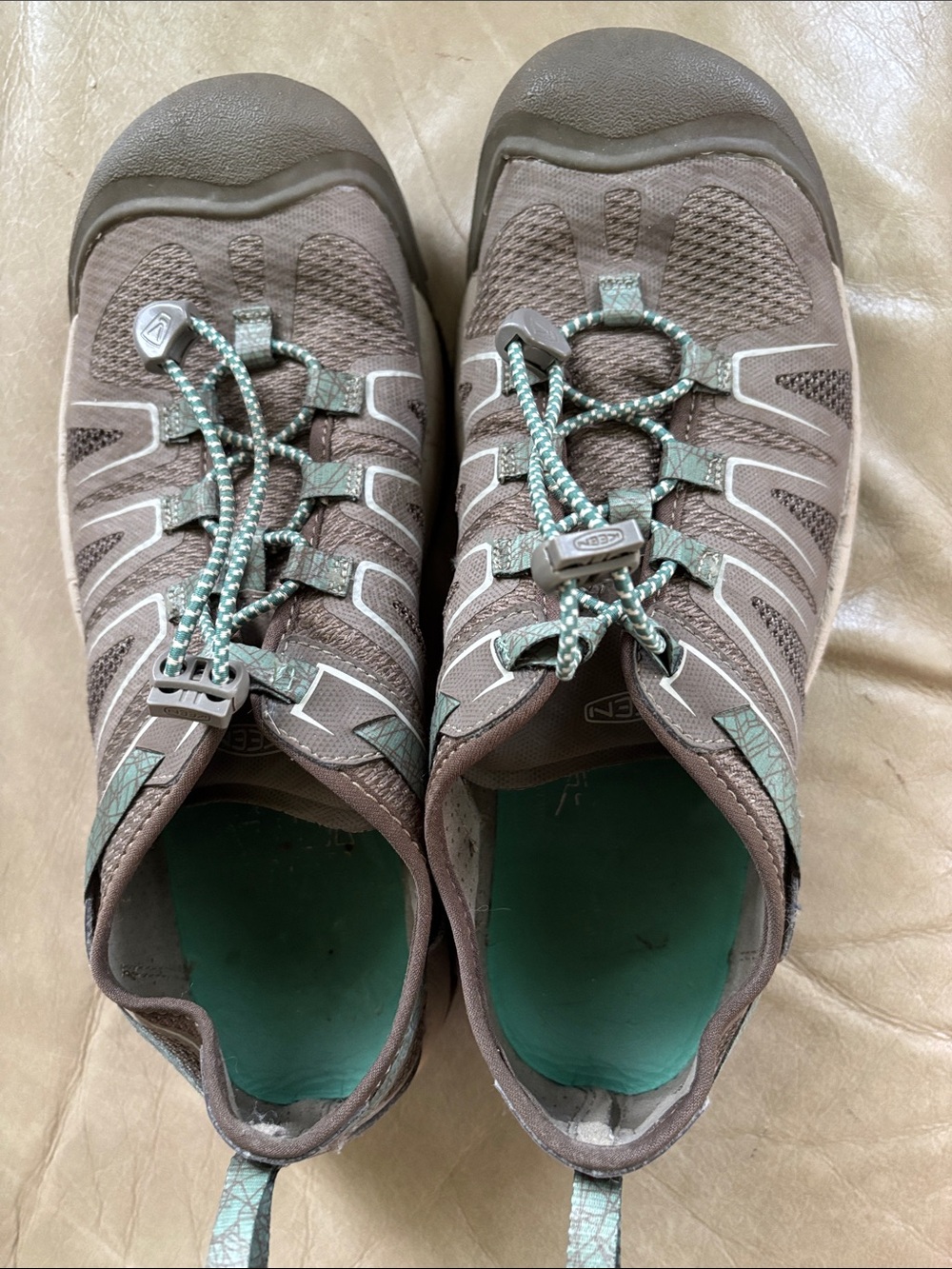 KEEN Women's Taupe Sneakers with Teal Accents
